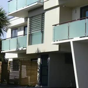 https://beachlife-apartments.top-hotels-christchurch.com